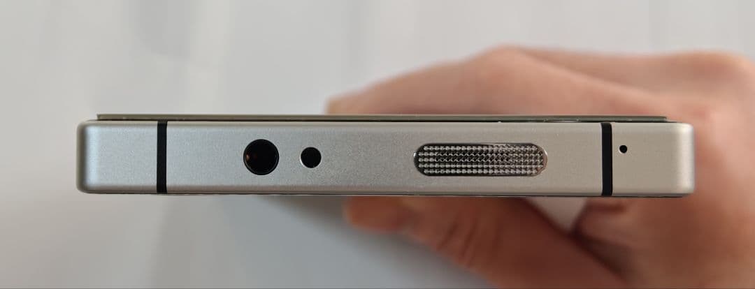 (中古美品)REDMAGIC9Pro日本版16GB/512GB fall