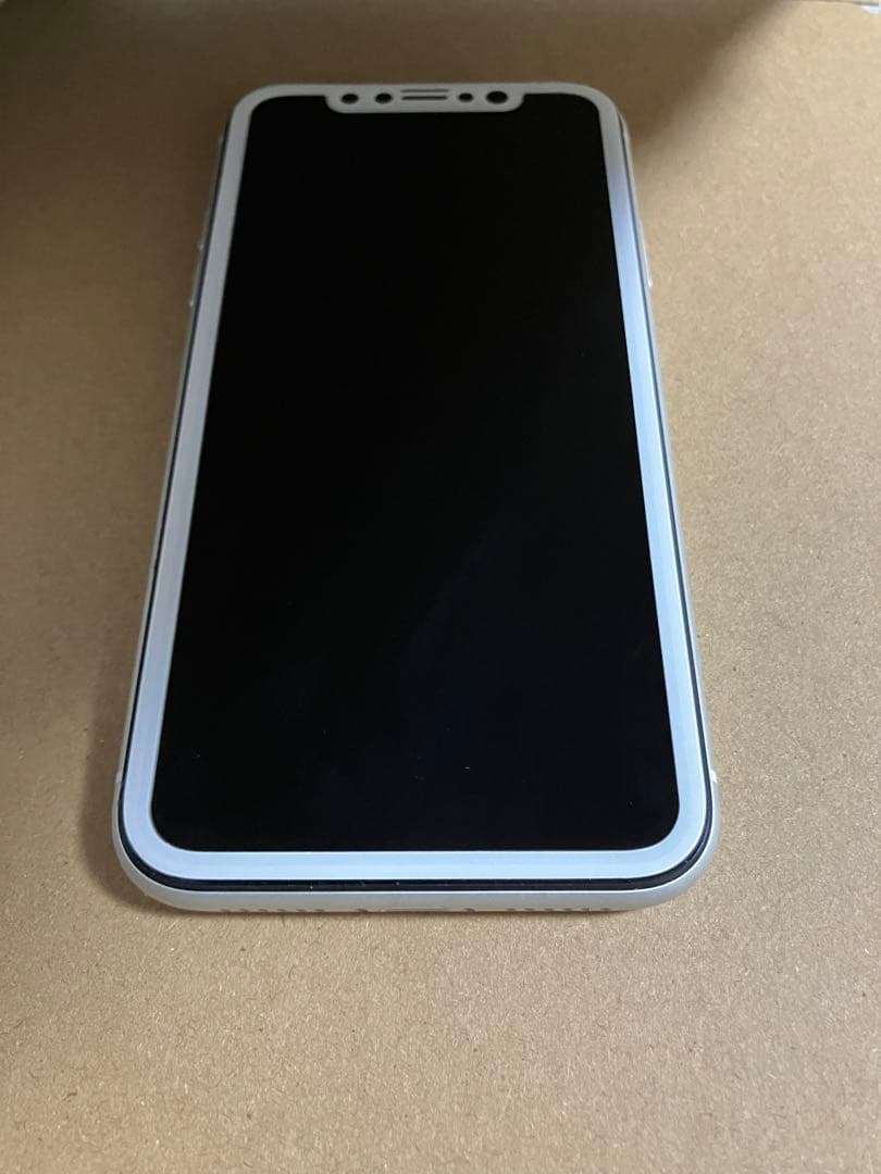 iPhone XR 64GB ホワイト　SIMロックなし　初期化済　動作品　美品