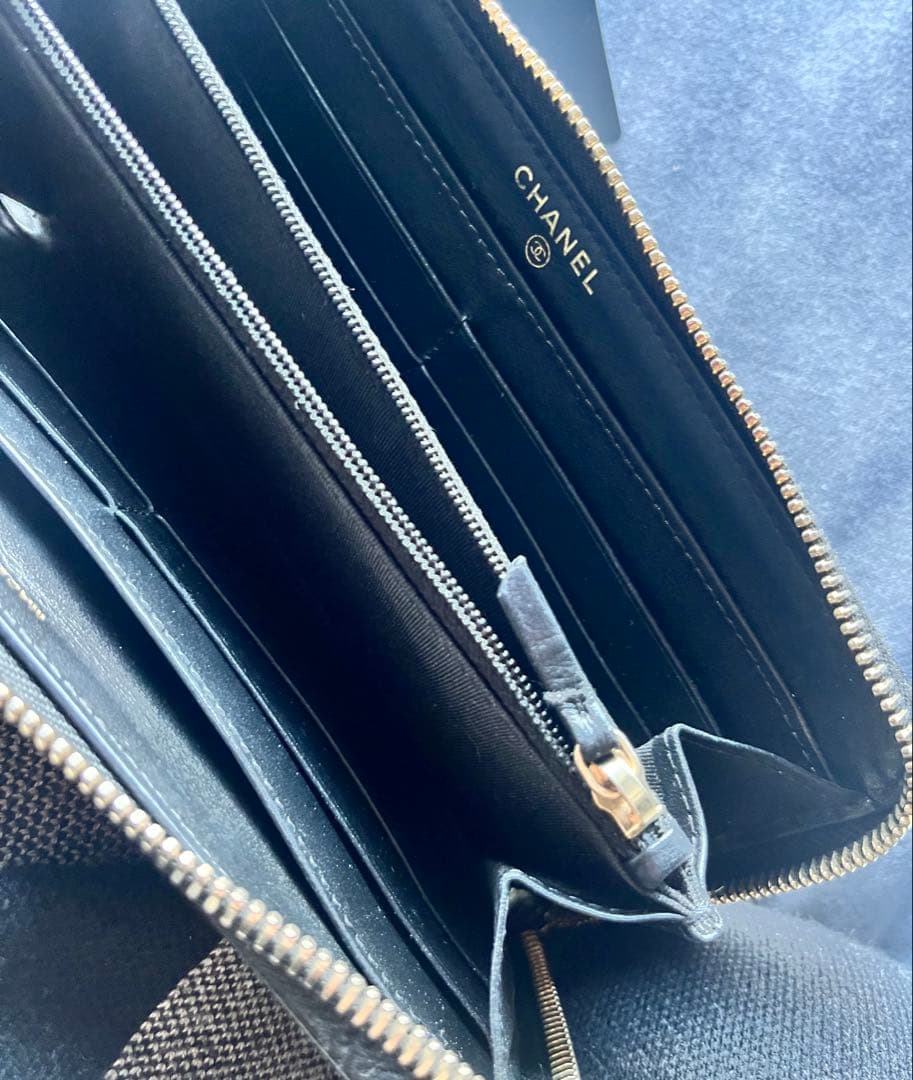 まりりん様　　　　　　　　　　　　　CHANEL カメリア ブラック長財布　美品