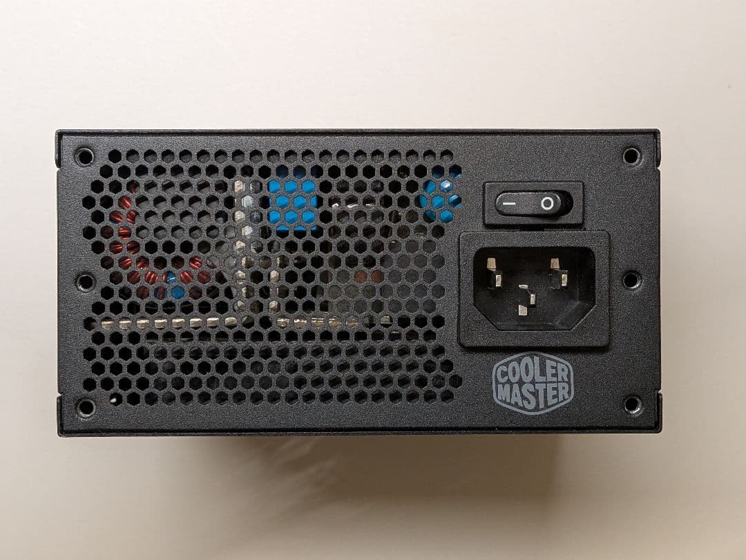 電源ユニット Cooler Master V650 SFX