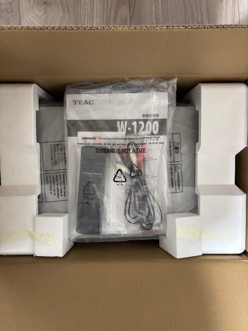 美品　TEAC W-1200 ダブルカセットデッキ