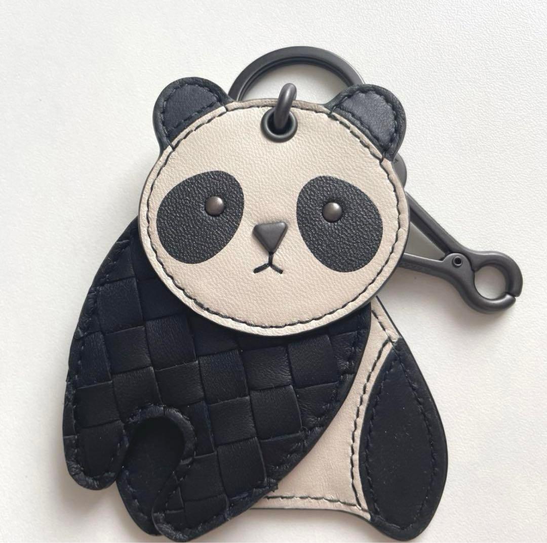 BOTTEGA VENETA ♥パンダチャーム 未使用