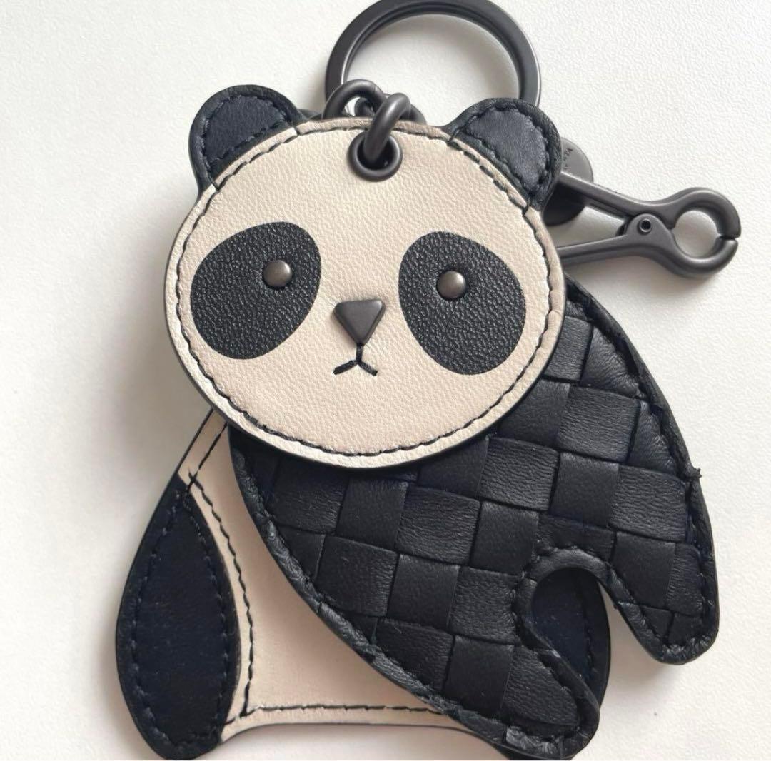 BOTTEGA VENETA ♥パンダチャーム 未使用