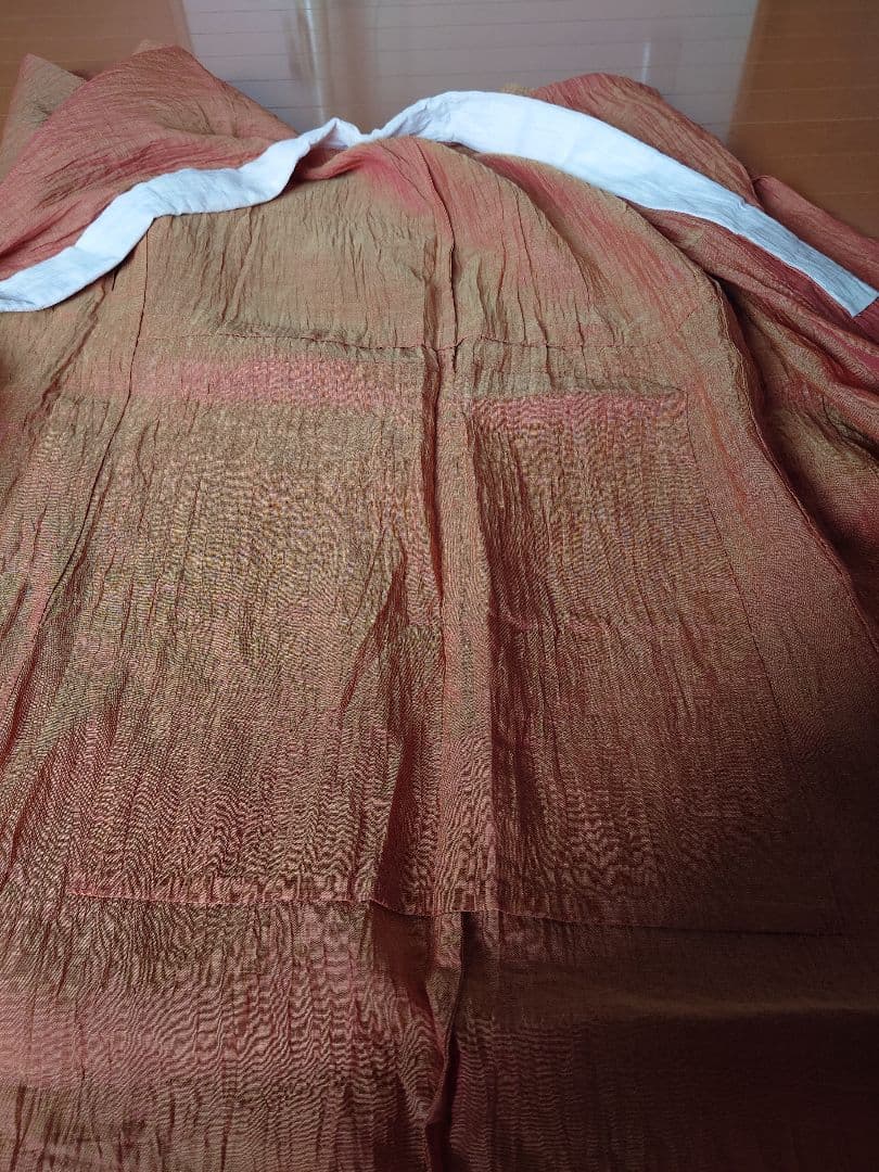 激レア　本麻長襦袢彩加　小千谷　縮加工　玉虫色　しつけ糸つき　仕立て上がり