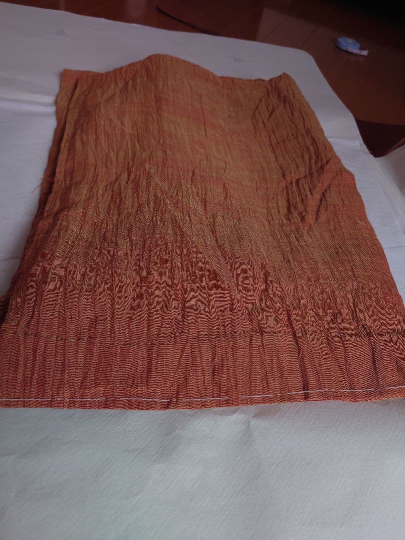 激レア　本麻長襦袢彩加　小千谷　縮加工　玉虫色　しつけ糸つき　仕立て上がり