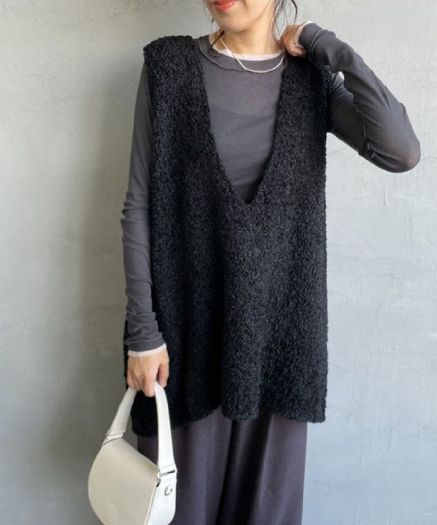 美品✨mizuiroindミズイロインド ヘアリーヤーンワイド Vネックベスト