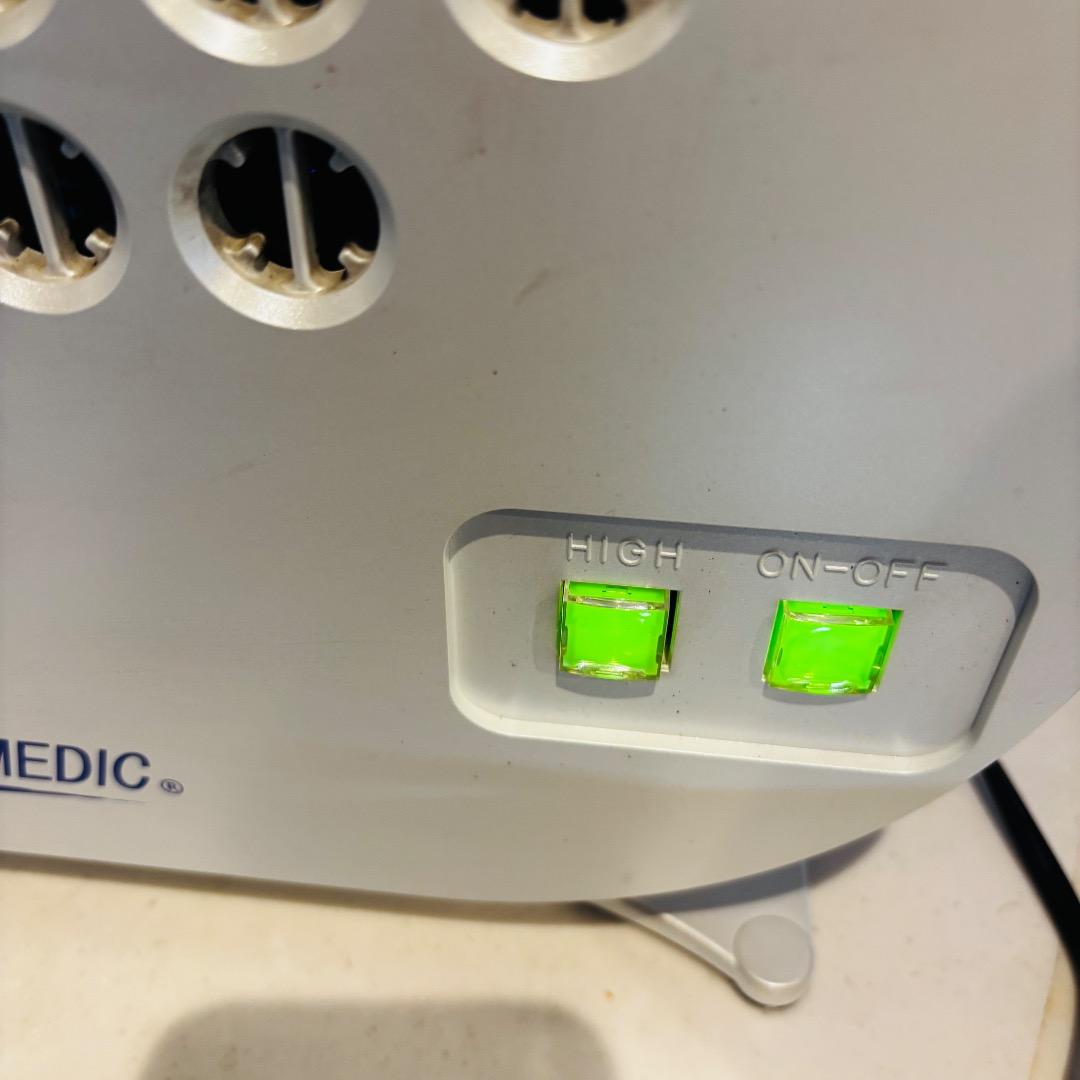 滝風イオンメディック　　マイナスイオン発生器　ホワイト　オゾン