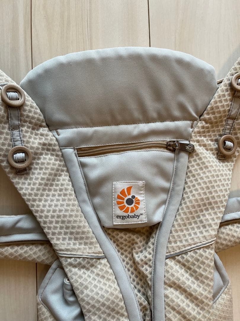 ⭐︎早い者勝ち　エルゴベビー オムニブリーズ 【カラー:サンドベージュ】