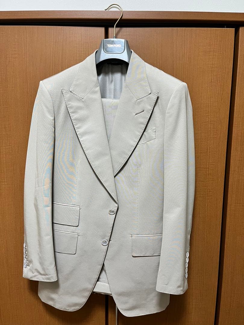 TOM FORD ベージュ スーツ 7-46 R