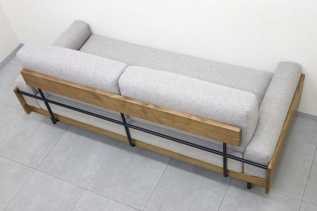 未使用品 ウニコ TREL トレル 3シーター ソファ 天然木 無垢材 フェザー