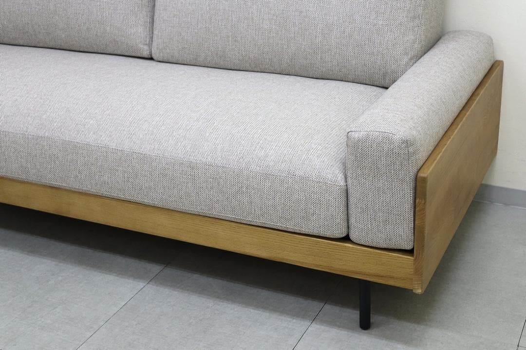 未使用品 ウニコ TREL トレル 3シーター ソファ 天然木 無垢材 フェザー