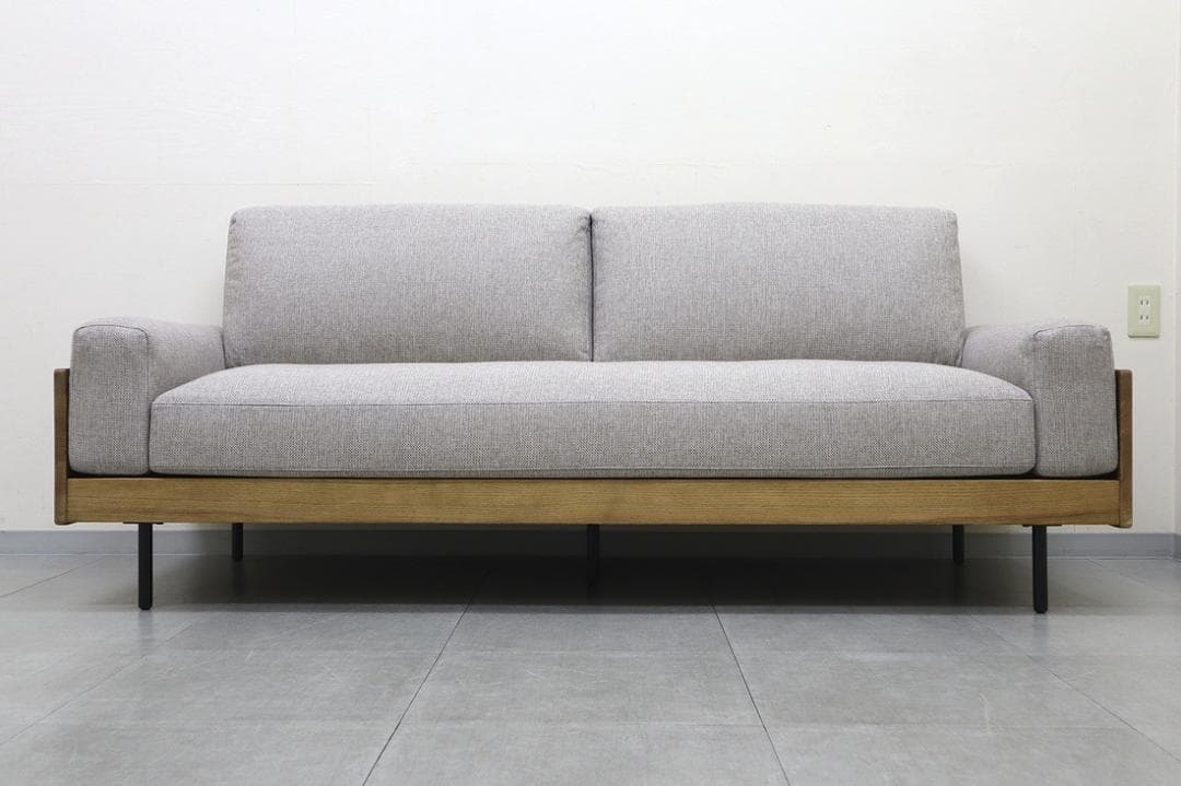 未使用品 ウニコ TREL トレル 3シーター ソファ 天然木 無垢材 フェザー