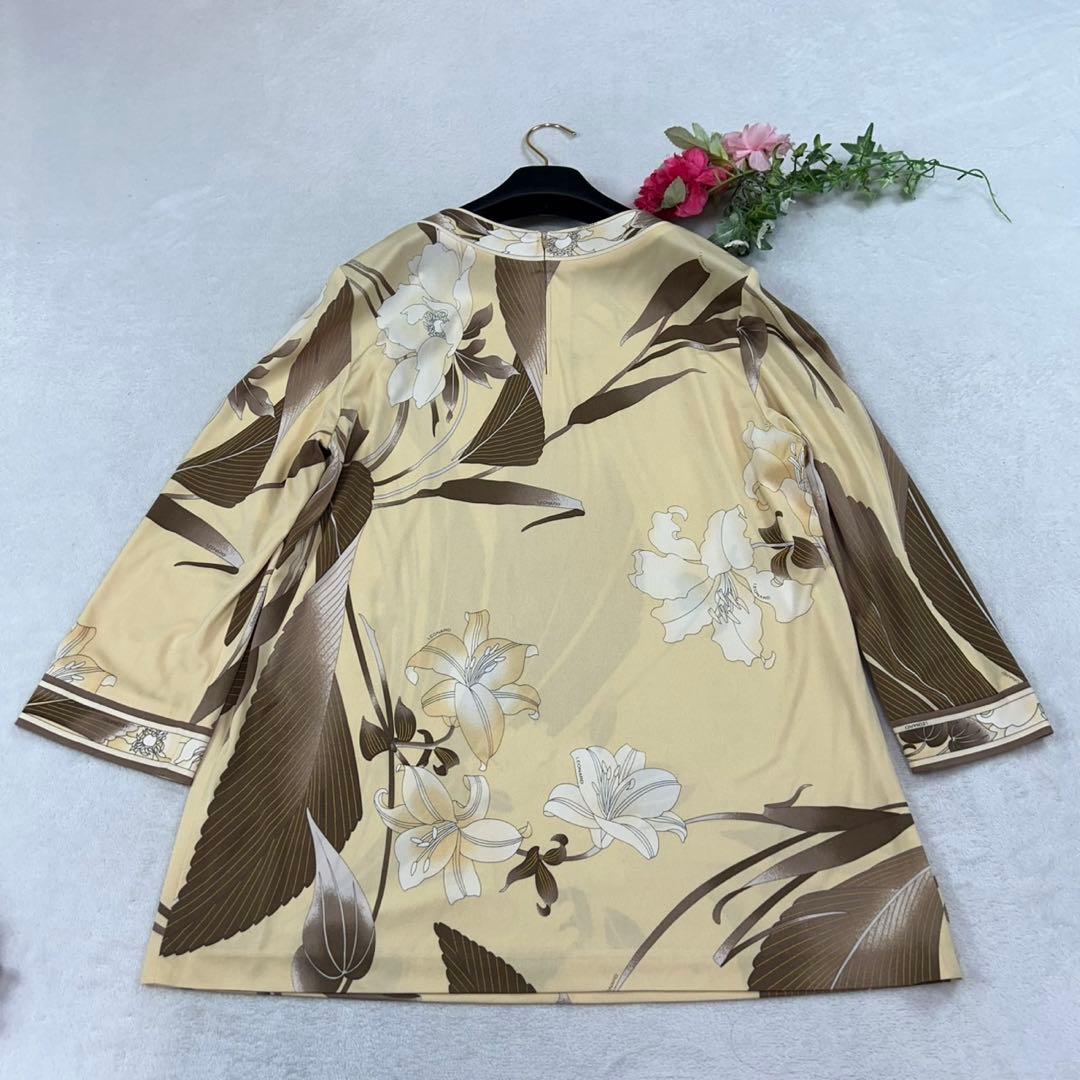 K505 美品 L レオナール カンカン素材 カットソー イエロー レディース