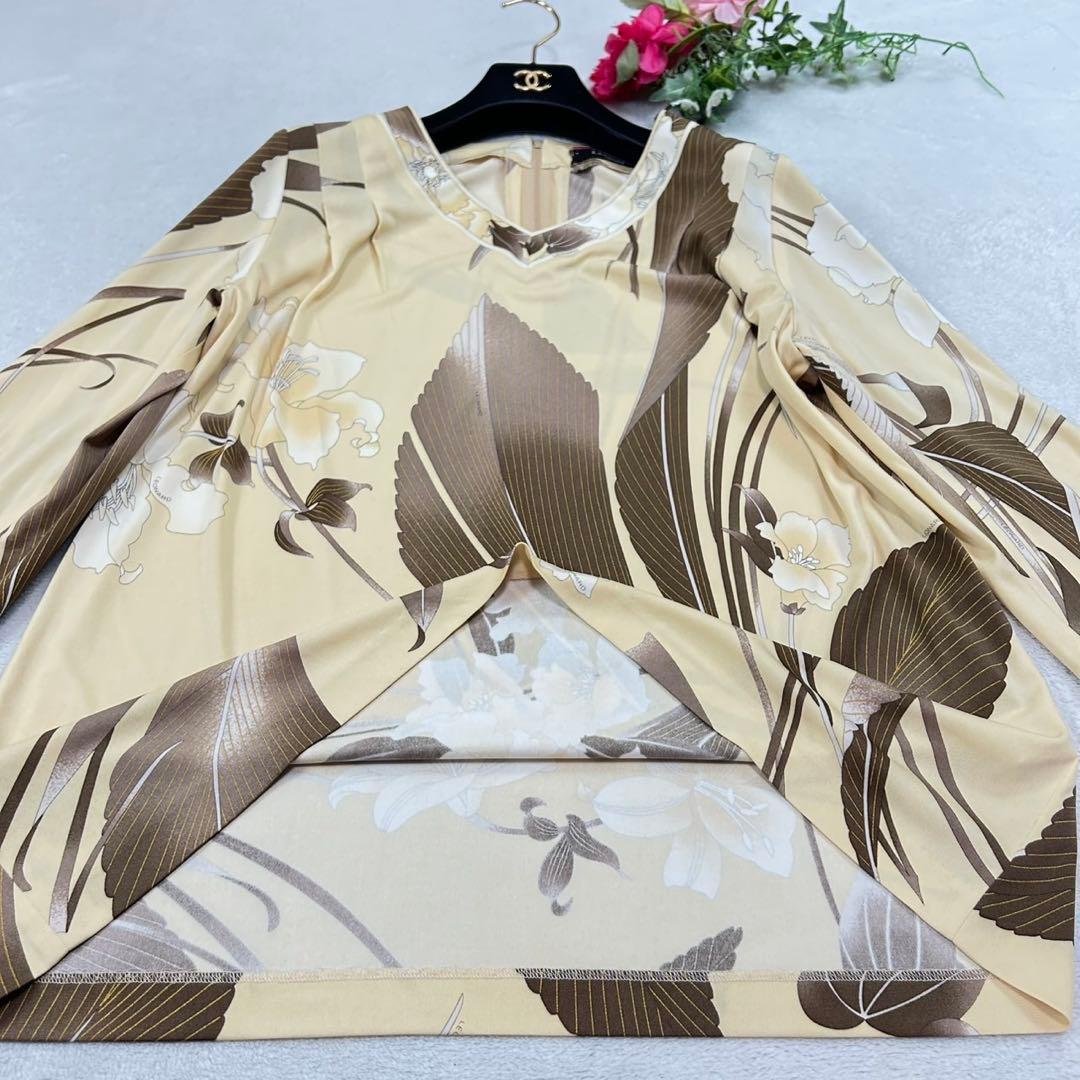 K505 美品 L レオナール カンカン素材 カットソー イエロー レディース