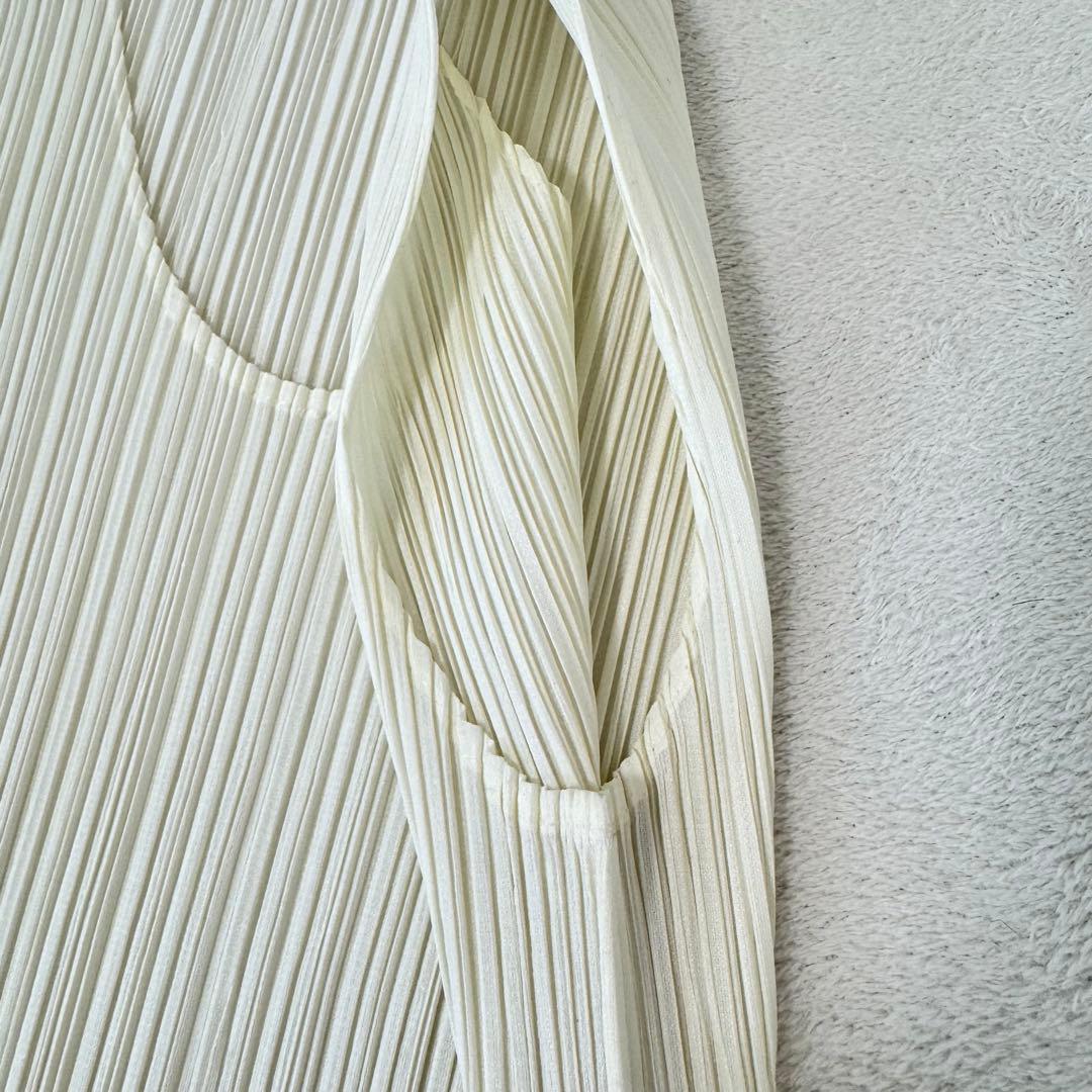 極美品✨PLEATS PLEASE チュニック　ホワイト　プリーツ　スリット