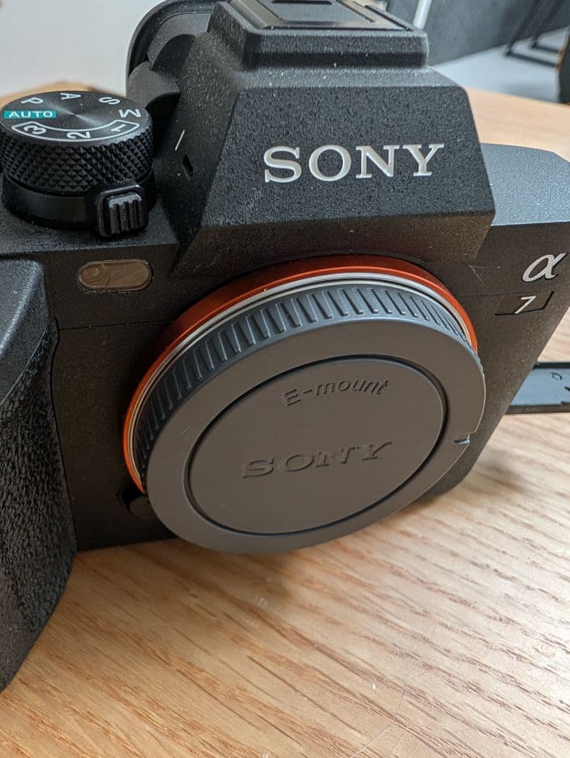 美品 Sony A7 IV 本体 シャッター数4962 ケージ付