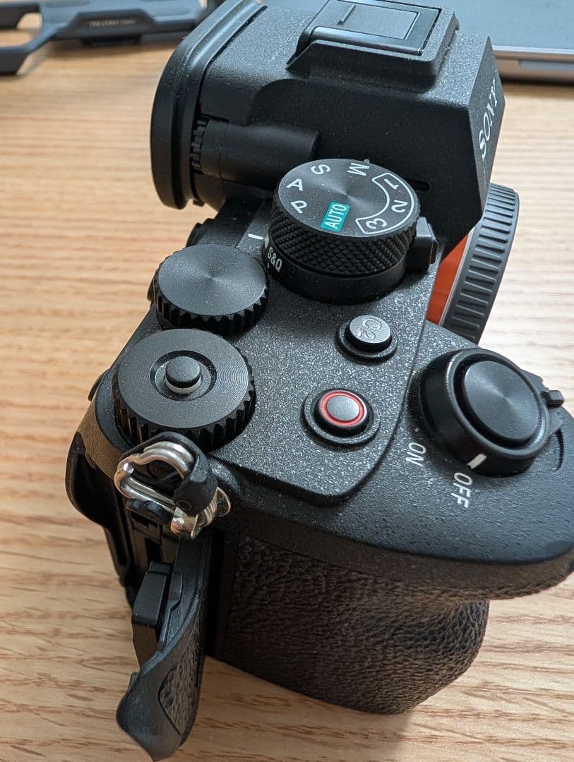 美品 Sony A7 IV 本体 シャッター数4962 ケージ付