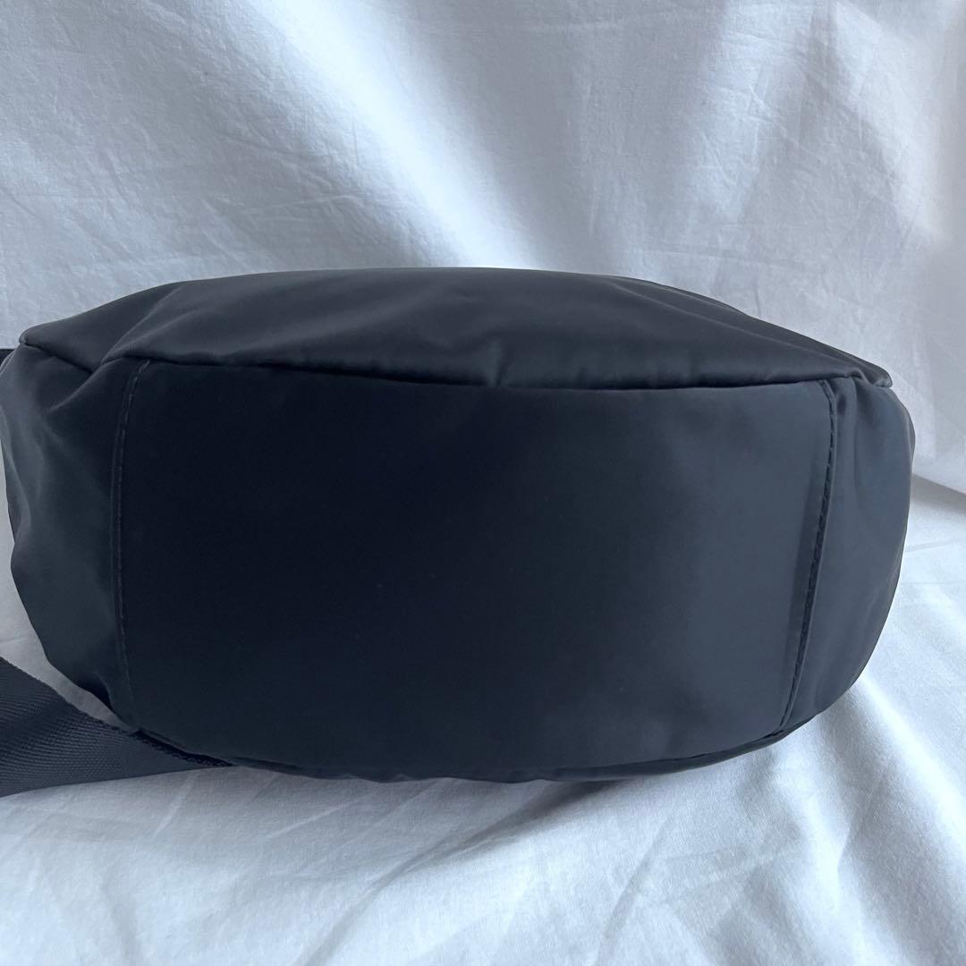 【未使用級】russet ラシット　クラウズナイロン　ラウンドショルダー