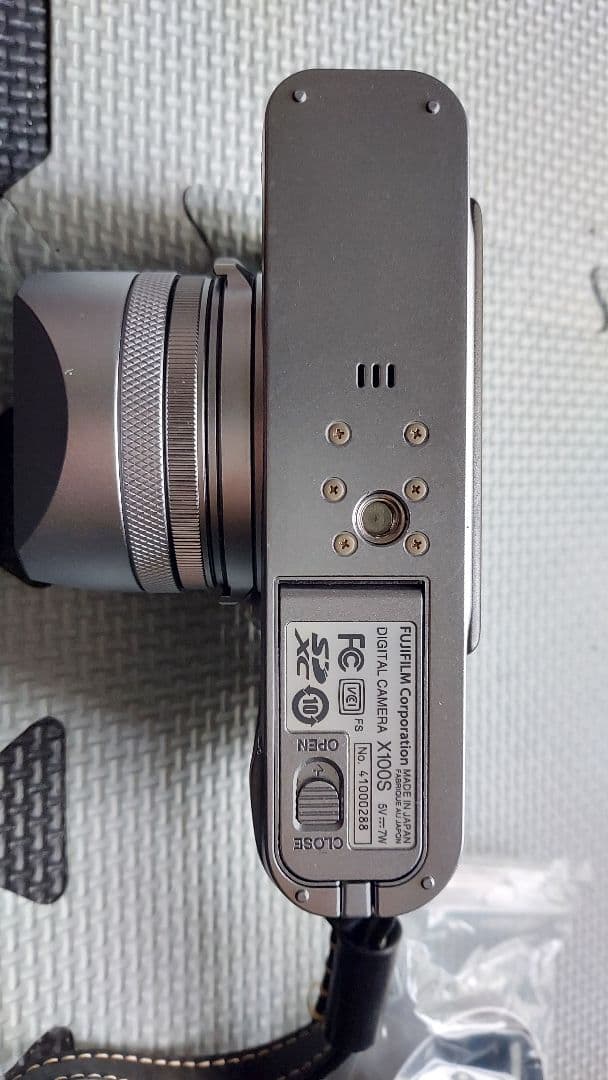 おまけ 多数　Fujifilm x100s デジタルカメラ