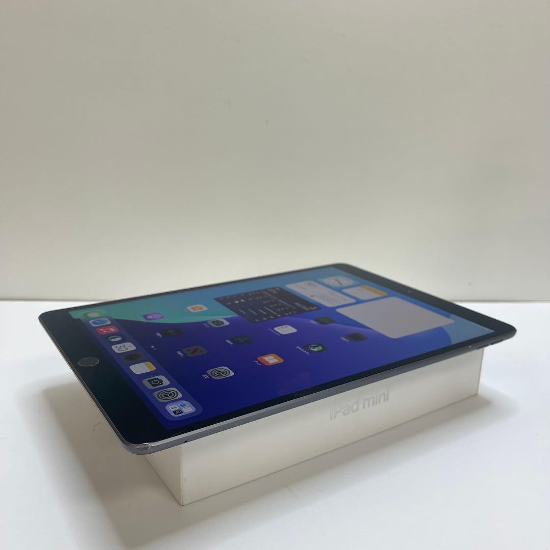 iPad Air 第3世代 64GB Wi-fi + Cellular 96％