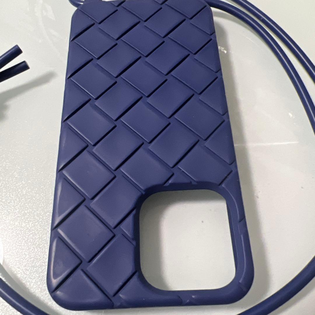 iPhone13 Promax ボッテガべネタ 携帯カバー (ブルー系)