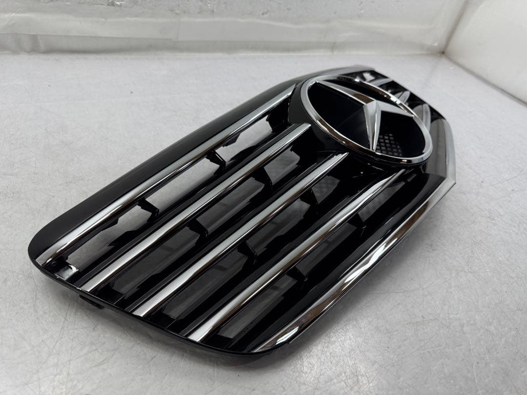 ベンツ Eクラス W211 後期 SLルックグリル ブラック