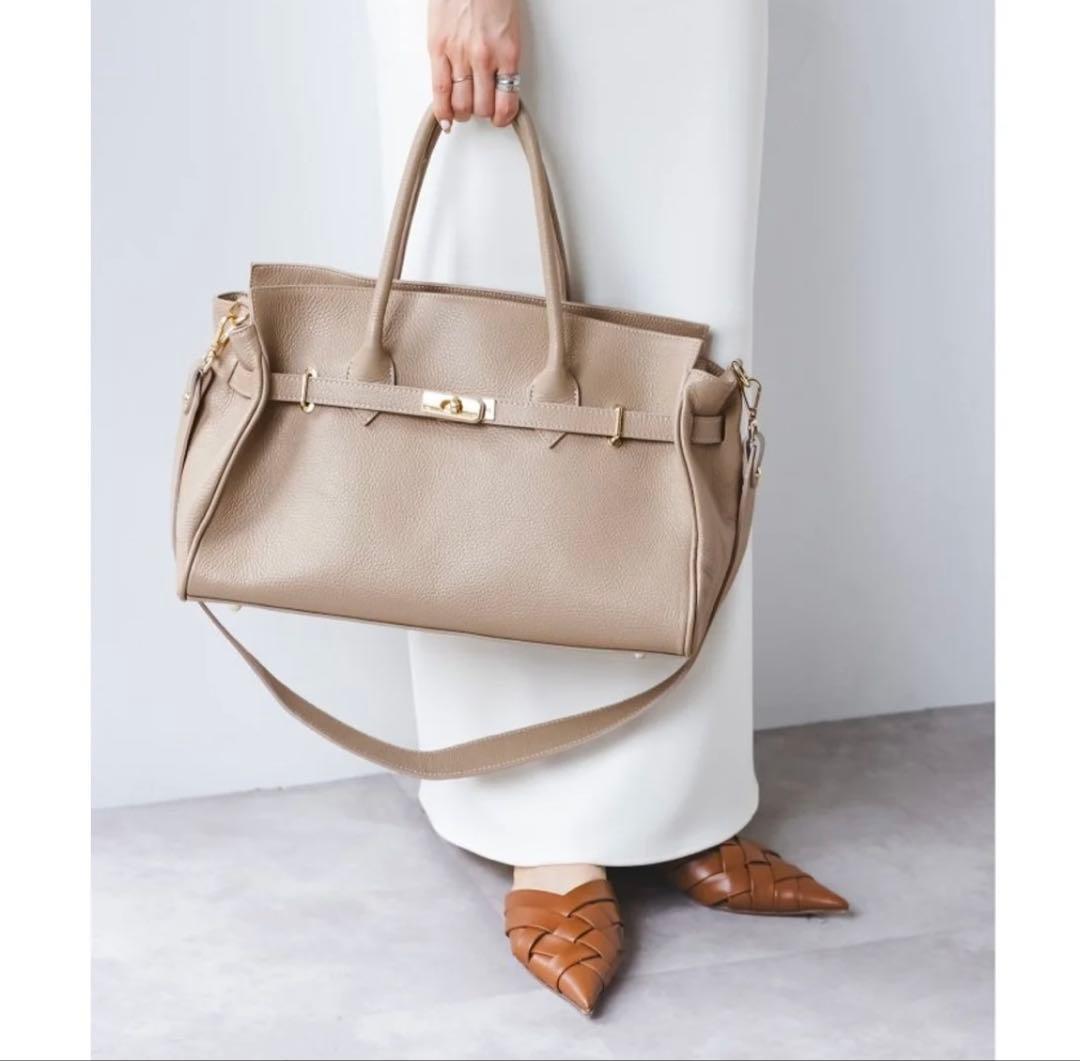 ⭐︎お値引き可能⭐︎Noble MILOS金具バッグ