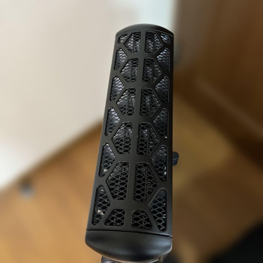 デロンギ　マルチダイナミックヒーターMDHS15ブラック