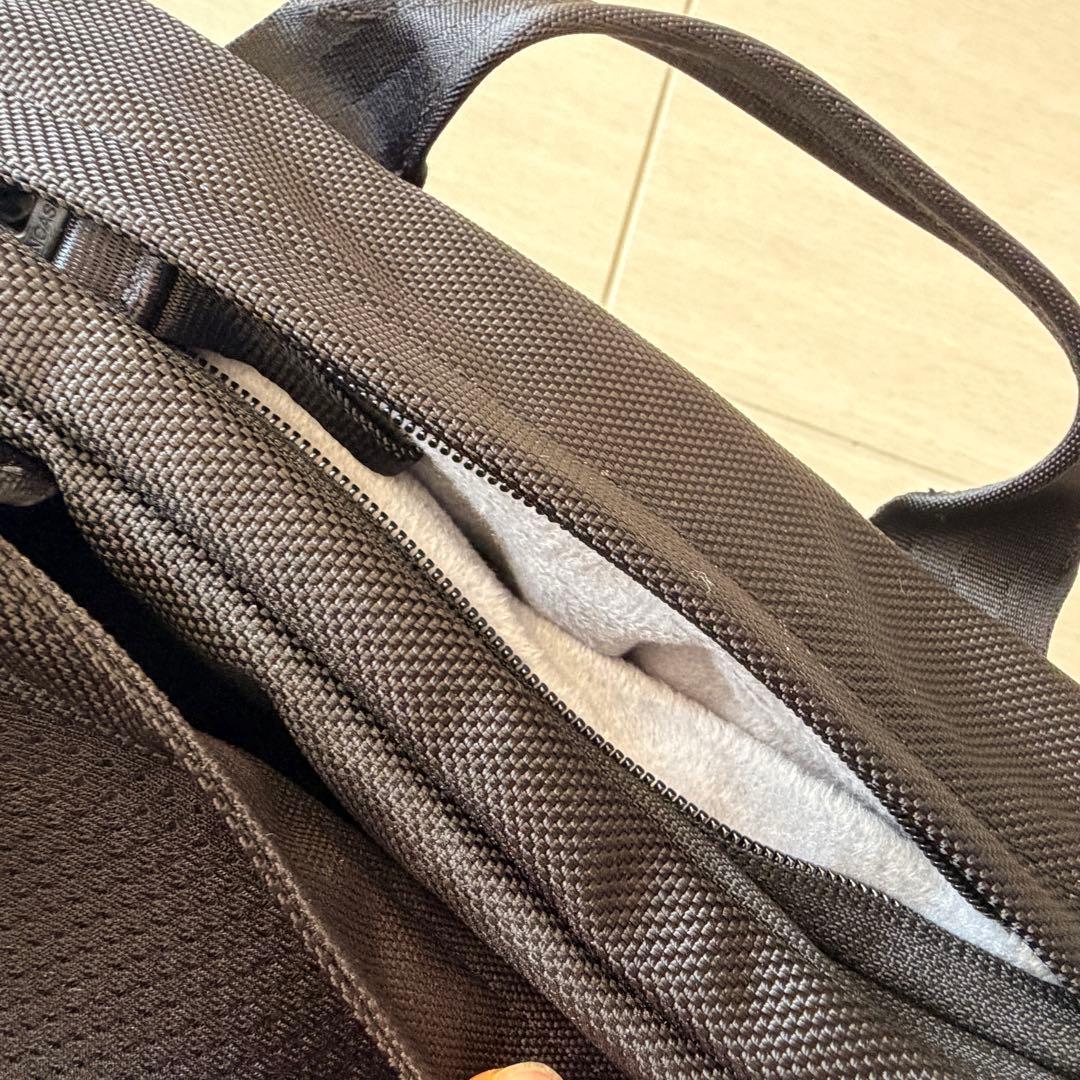 Incase Tracks Two-way Brief中古美品