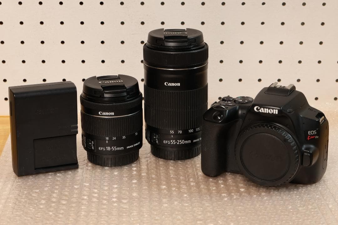 Canon EOS Kiss X10・ダブルズームキット
