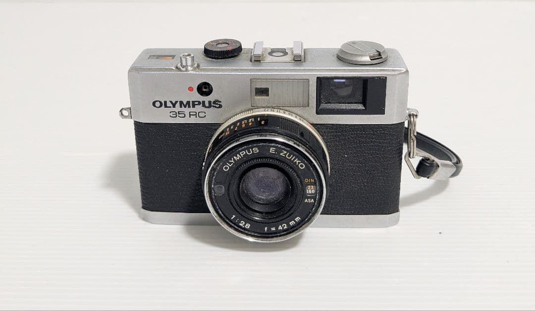 OLYMPUS 35 RC オリンパス　コンパクトフィルムカメラ