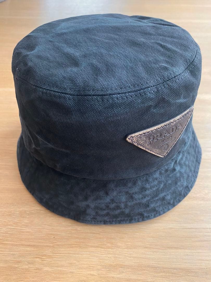 PRADA プラダ ブラック バケットハット ヴィンテージ加工　メンズLサイズ