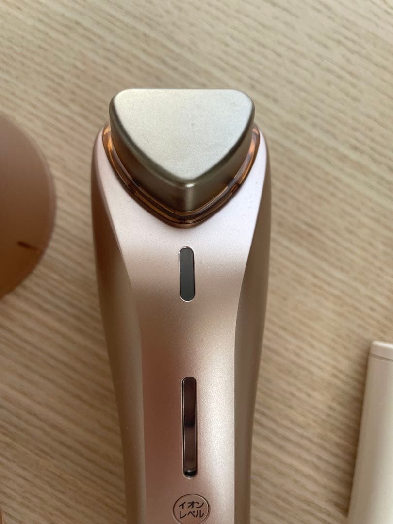 【割引中】美品 Panasonic 美顔器 スキンケア