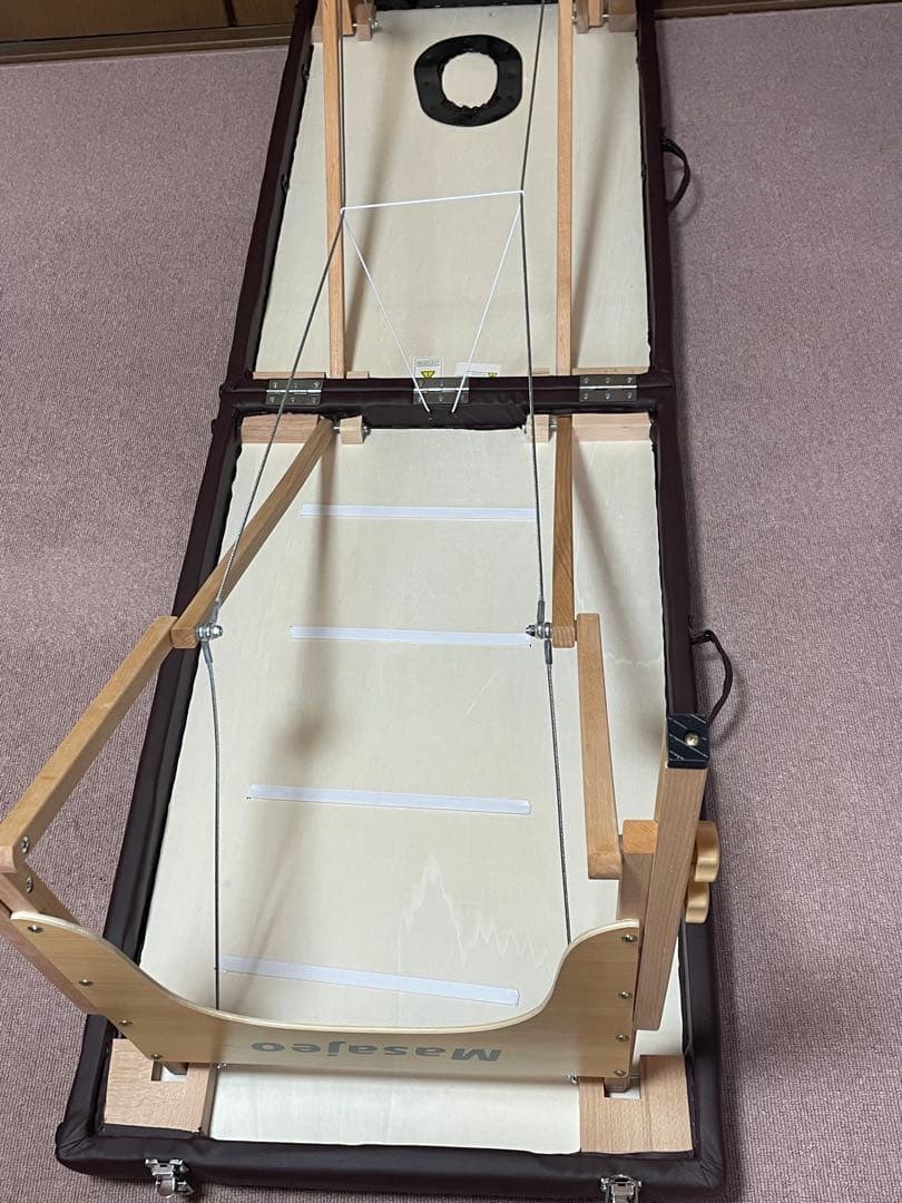 折りたたみマッサージベッド ダークブラウン