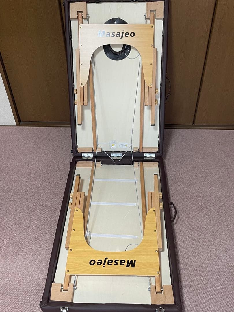 折りたたみマッサージベッド ダークブラウン