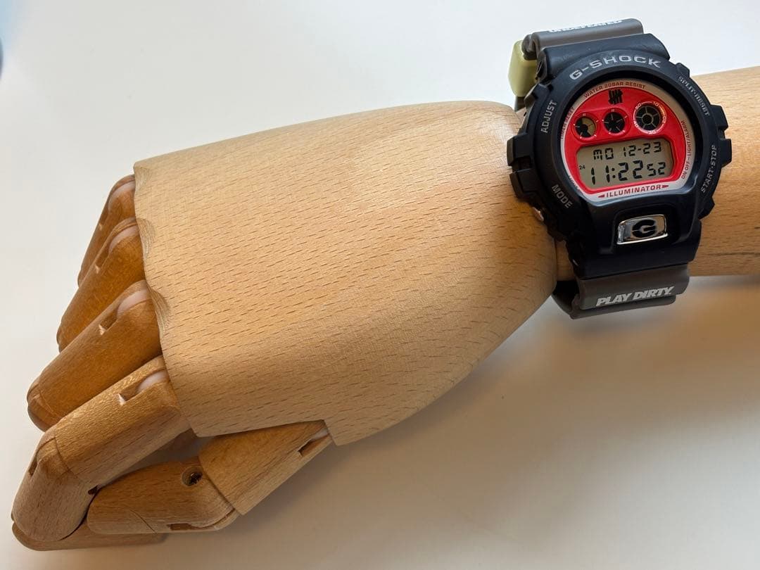 コラボ/G-SHOCK/DW-6900/限定/UNDEFEATED/別注/時計