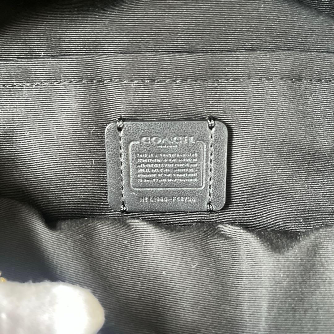 COACH ブラック ボディバッグ・ウエストポーチ レザー　ゴールド金具