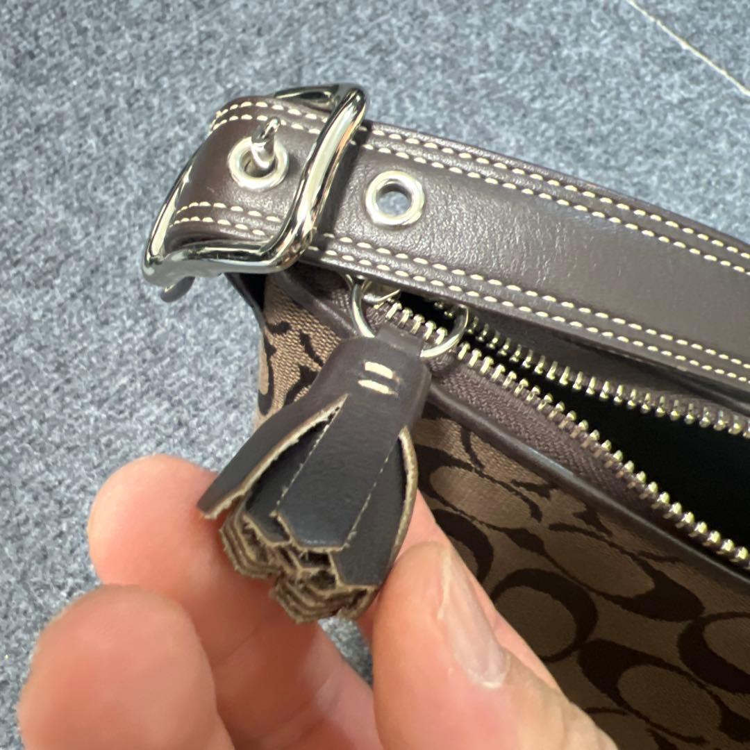 【ななみさん専用】COACH ワンショルダーバッグ　シグネチャー
