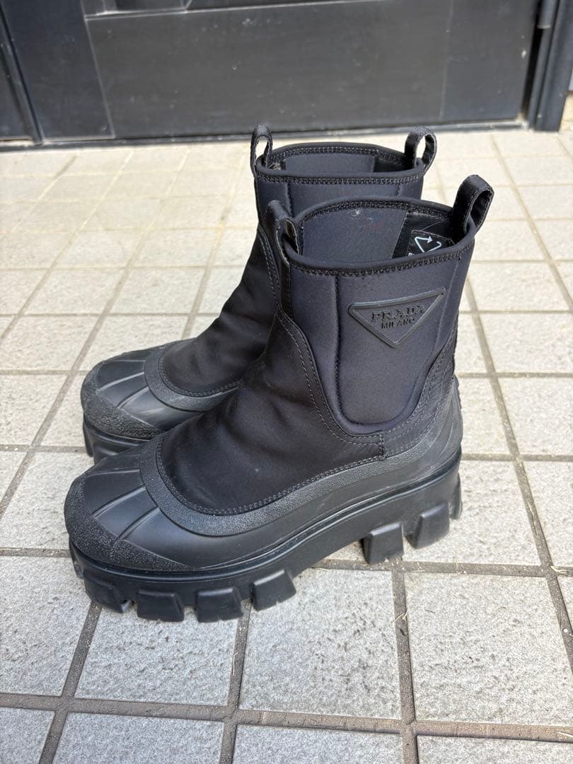 PRADAプラダ　モリノスRe-Nylonギャバジンブーツ