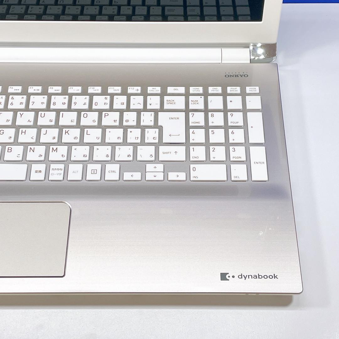 ブルーレイ見れる✨Corei7＆SSD✨バッテリー◎✨薄型ノートパソコンカメラ付