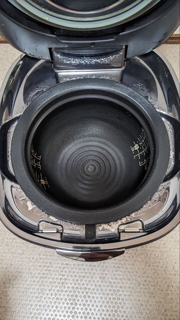 TIGER 炊飯器 JPL-G100 動作確認済み　2021年