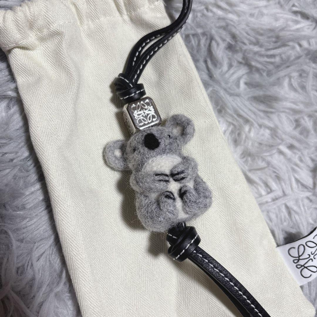 S*読様 LOEWE ロエベ コアラチャーム フェルト レザー