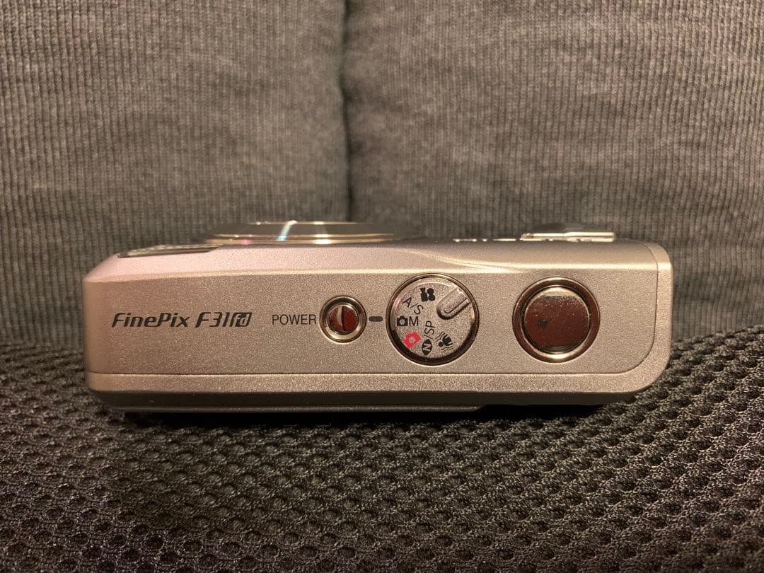 FUJIFILM FinePix F31fd コンパクトデジタルカメラ
