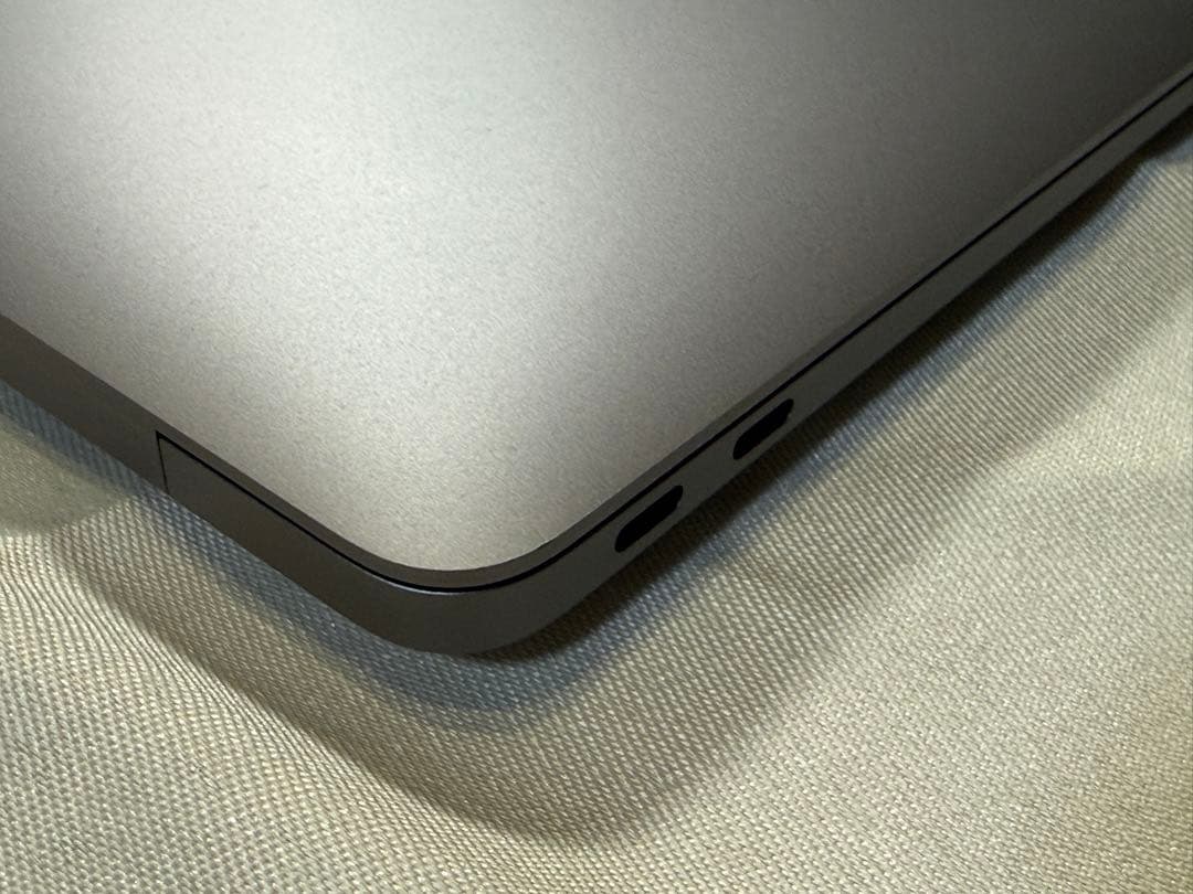 MacBook air M1 8GB 512GB スペースグレイ