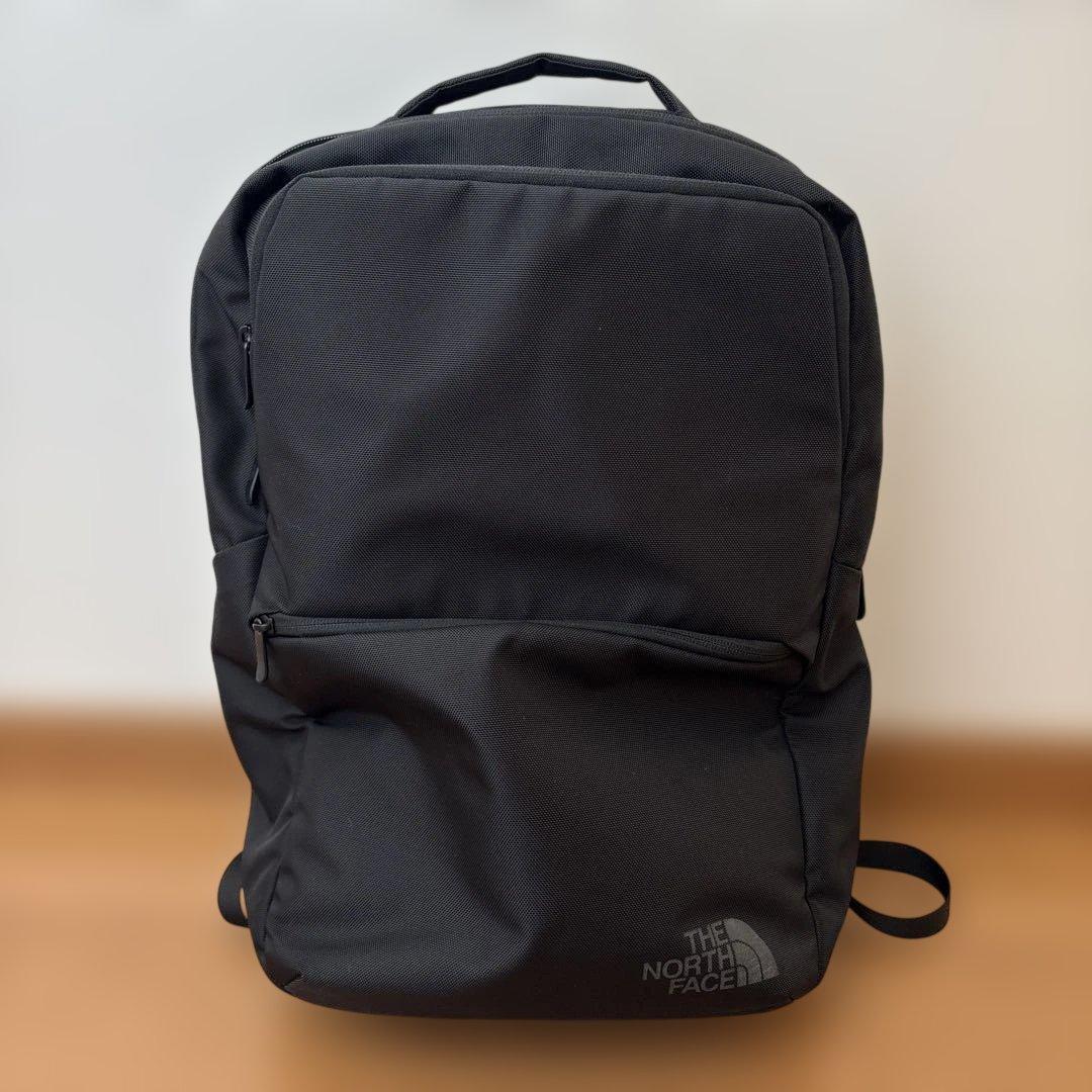 THE NORTH FACE ブラック リュック・バックパック　24L