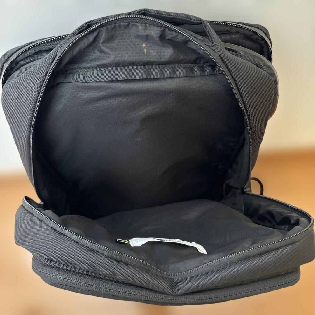 THE NORTH FACE ブラック リュック・バックパック　24L