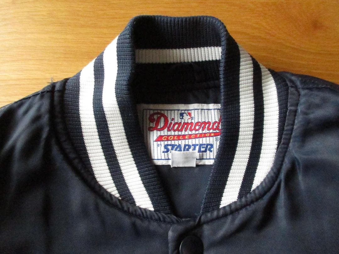 ★美品STARTER【ニューヨークヤンキース】中綿スタジャンL