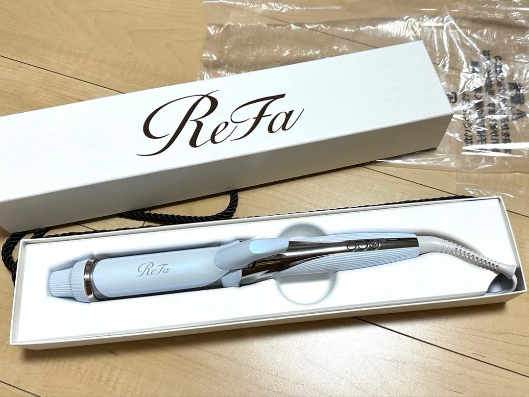 2025年製　新品未使用　ReFa ビューテックカールアイロン 32ミリ　リファ