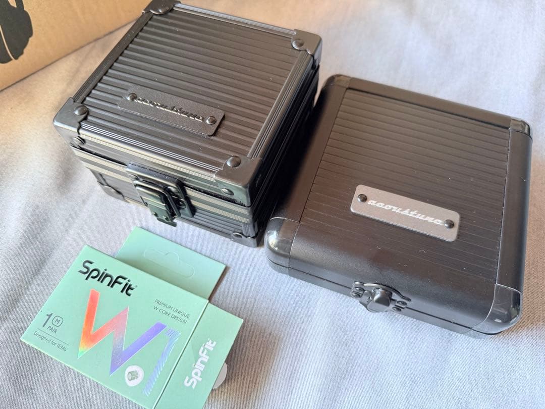 イヤホン Acoustune HSX1001C02M02-GM HSX1001V1-BLK