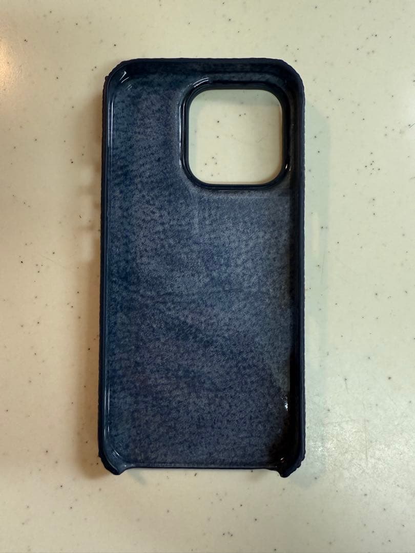 新品未使用familiar カスタムケース　iPhone16proケース